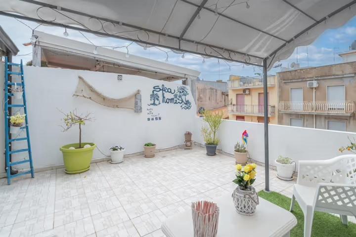 Holiday home Sfea Pachino